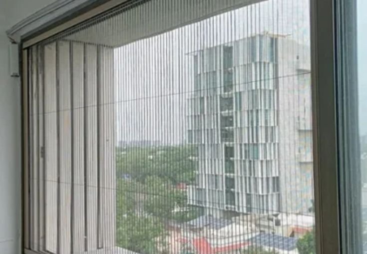 Pleated Mosquito Net